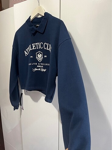 LCW swetshirt