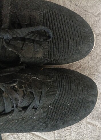 38 Beden Skechers