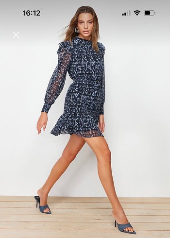 Uzun Kollu Fırfırlı Lacivert Mini Elbise - Görsel 3