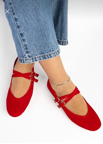 Kırmızı Süet Tokalı Kadın Babet - Görsel 2