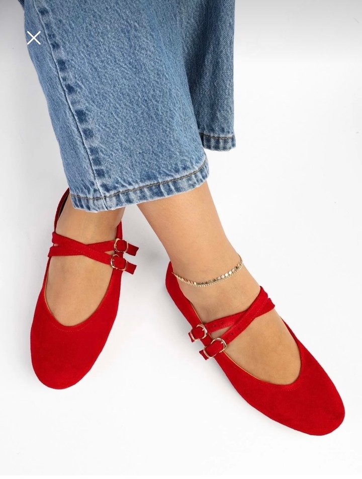 Kırmızı Süet Tokalı Kadın Babet - Görsel 2