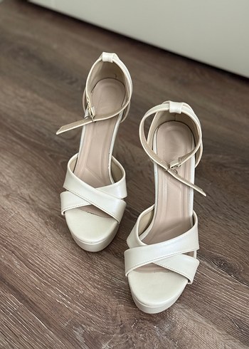 Beyaz Platform Topuklu Kadın Abiye Ayakkabı - Görsel 3