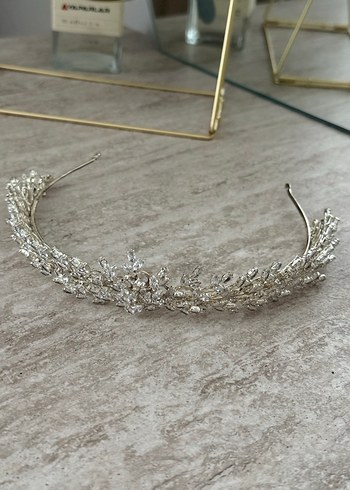 Beyaz Payetli Gelin Tacı - Görsel 3