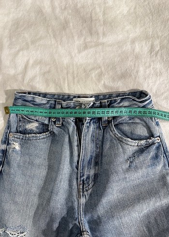 Yırtık Detaylı Salaş Midi Kot Pantolon - Görsel 4