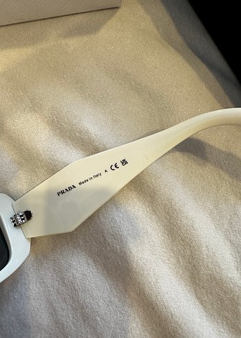 Prada Symbole Beyaz Güneş Gözlüğü - Görsel 8