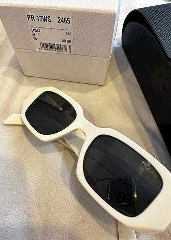 Prada Symbole Beyaz Güneş Gözlüğü - Görsel 4