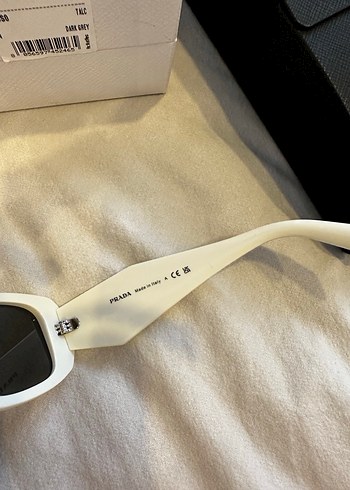 Prada Symbole Beyaz Güneş Gözlüğü - Görsel 7