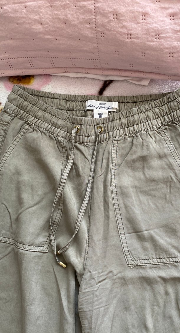 Kadın Bej Pamuk Rahat Kesim Düğmeli Pantolon - Görsel 2