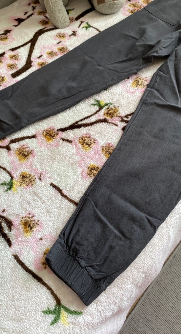 Gri Kadın Pamuklu Salaş Kumaş Pantolon - Görsel 4