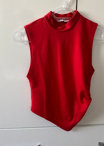 Kolsuz Kırmızı Yüksek Yaka Body - Görsel 4