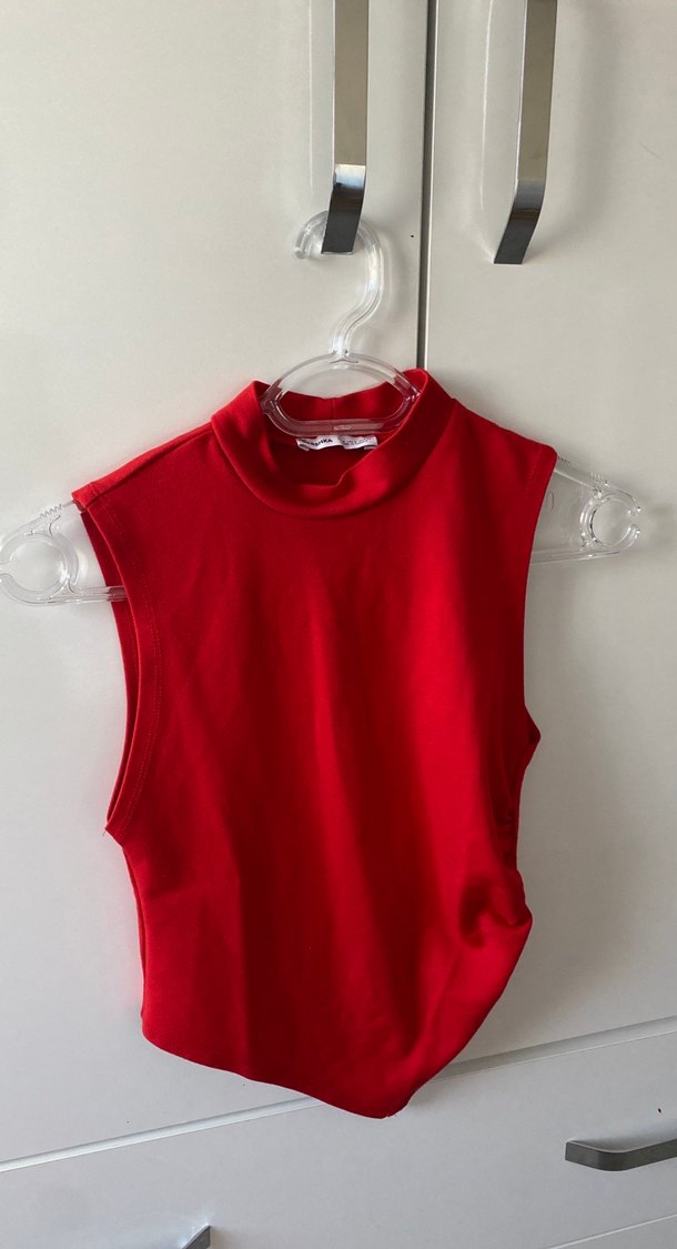 Kolsuz Kırmızı Yüksek Yaka Body - Görsel 5