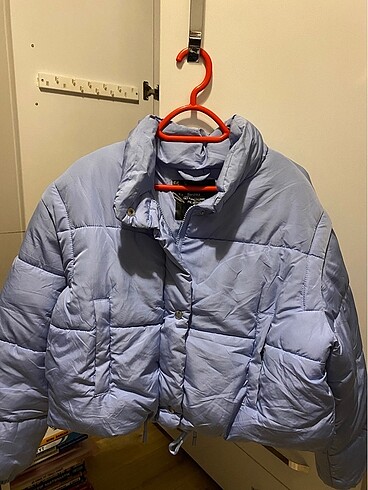 BERSHKA mont