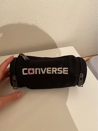 Converse kalem kutusu/makyaj çantası