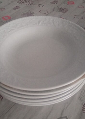 Yemek tabağı