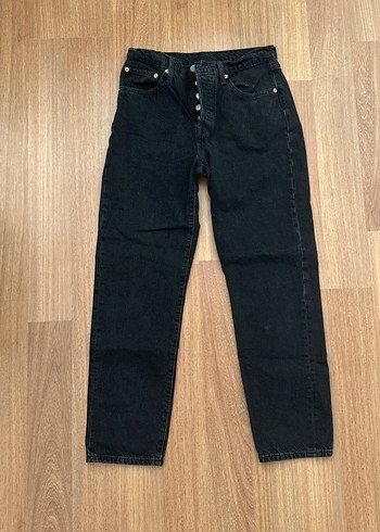 Levis Dugmeli Siyah Kadin Kot Pantolon