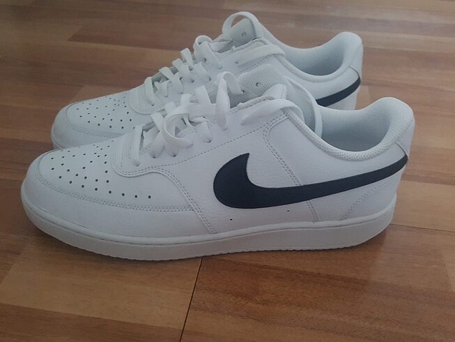 Nike beyaz sneaker ayakkabı