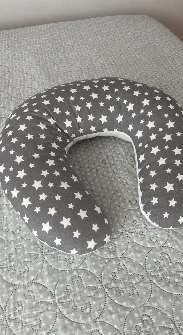 Gri Nakışlı Emzirme ve Hamile Yastığı - Görsel 2