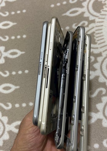 Sıfır ayarında çıkma Samsung telefon kasaları - Görsel 7