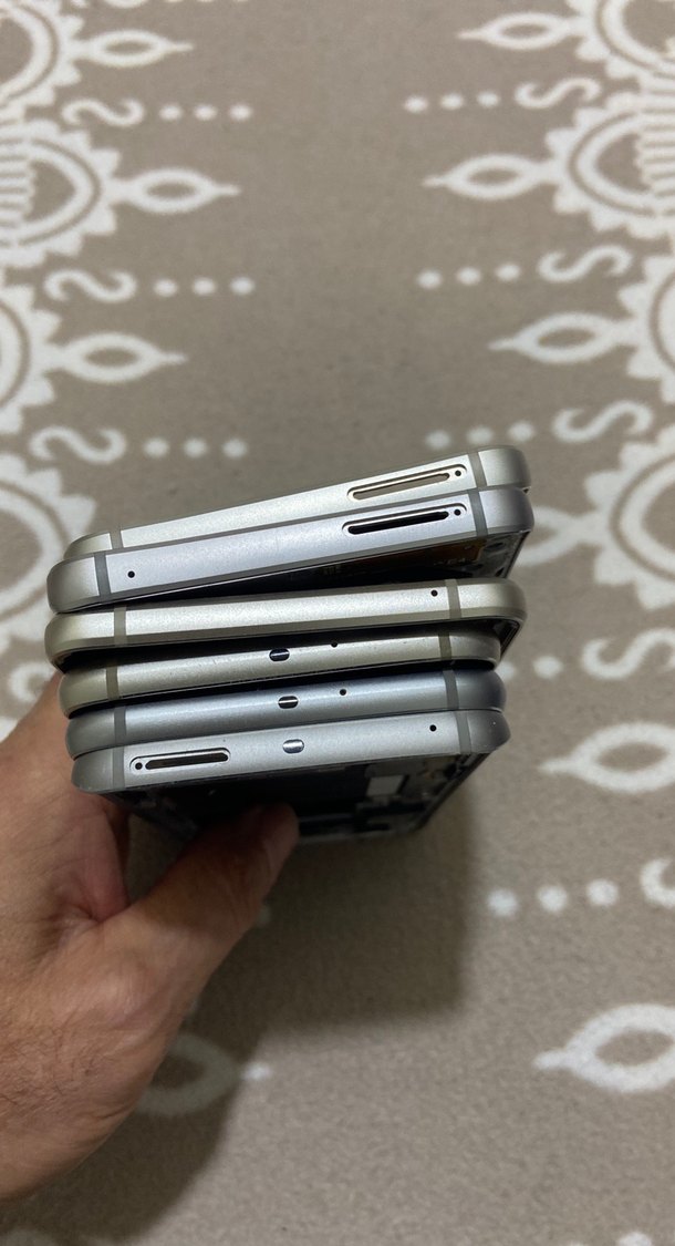 Sıfır ayarında çıkma Samsung telefon kasaları - Görsel 4