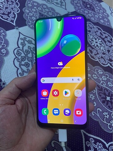 Samsung M21