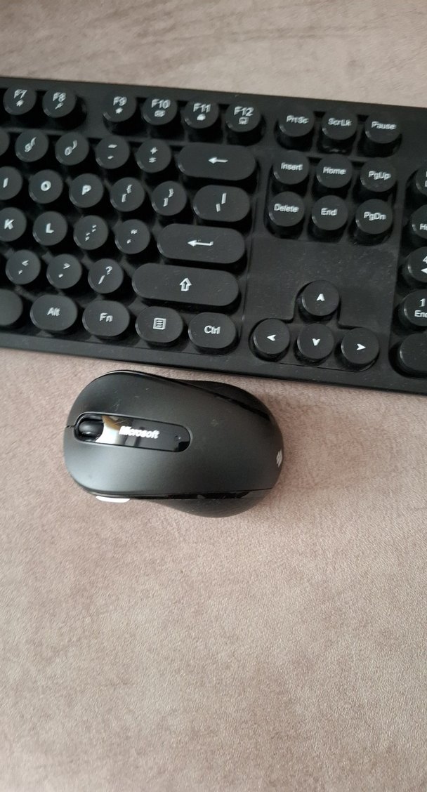 Siyah Yuvarlak Tuşlu Kablosuz Klavye ve Mouse - Görsel 3