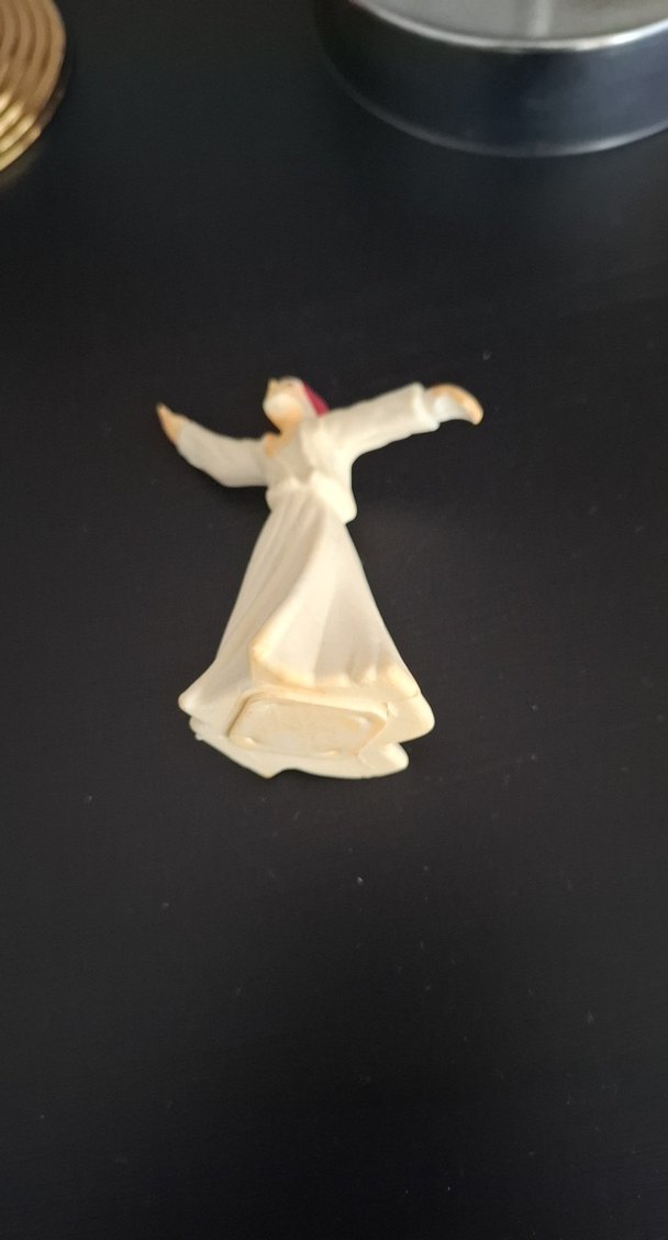 Beyaz Mevlevi Figür - Görsel 3