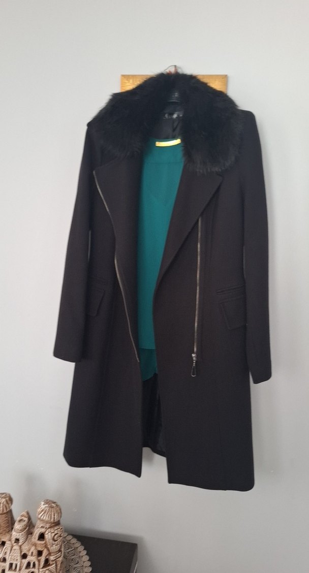 Siyah Kürklü Yaka Uzun Kaban - Görsel 5