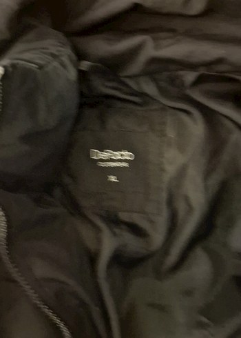 Siyah Kapüşonlu Uzun Kollu Puff Mont - Görsel 2