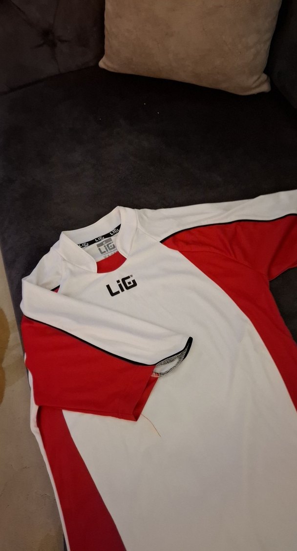 Beyaz Erkek Spor Tişörtü Velcro Detaylı - Görsel 2