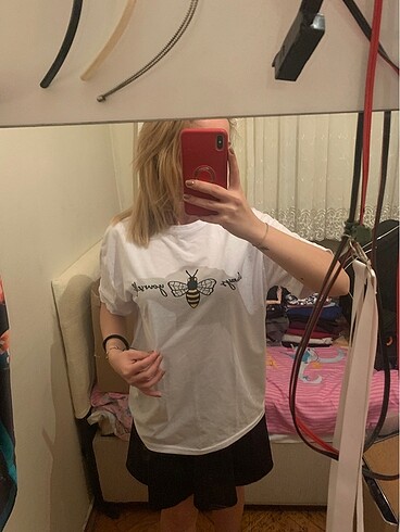 Beyaz tshirt