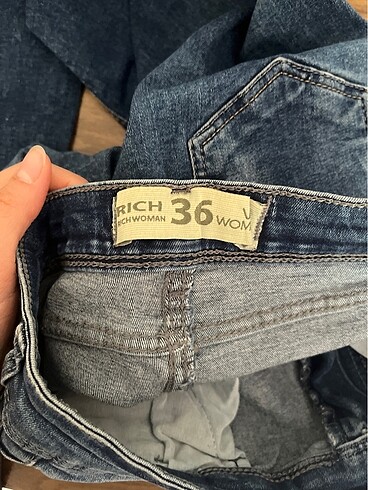 36 Beden mavi Renk Rahat jean