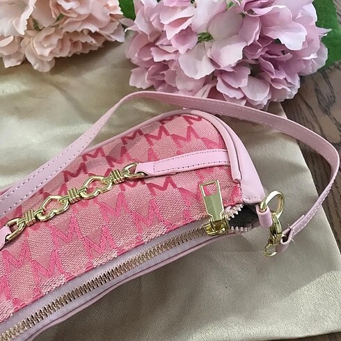 Zara Pembe baget çanta