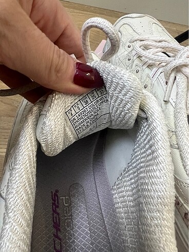 38 Beden beyaz Renk Sketchers D?Lite