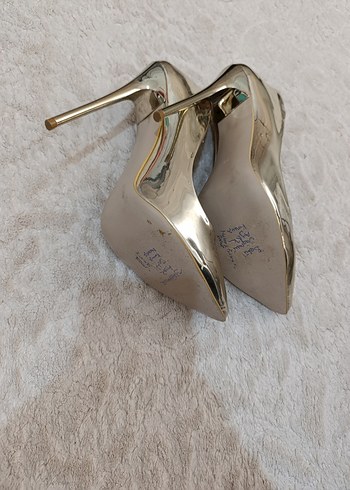 38 Beden Altın Renkli Kadın Stiletto