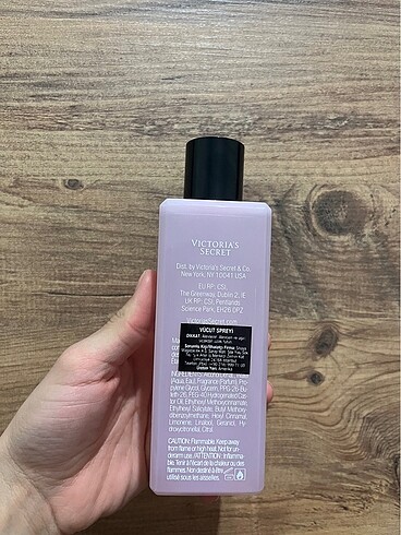 Victoria s Secret Victorias Secret Tease Sugar Fleur