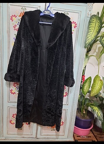 Bershka ASTRAGAN MANTO