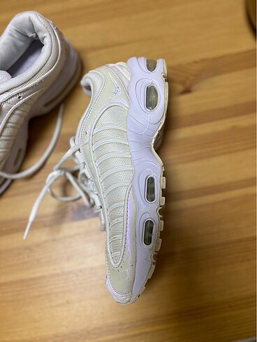 39 Beden beyaz Renk Nike airmax spor ayakkabı