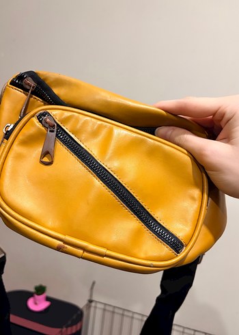 Sarı Deri Kadın Bel Çantası - Görsel 3