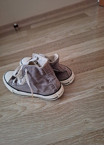 Converse Gri converse