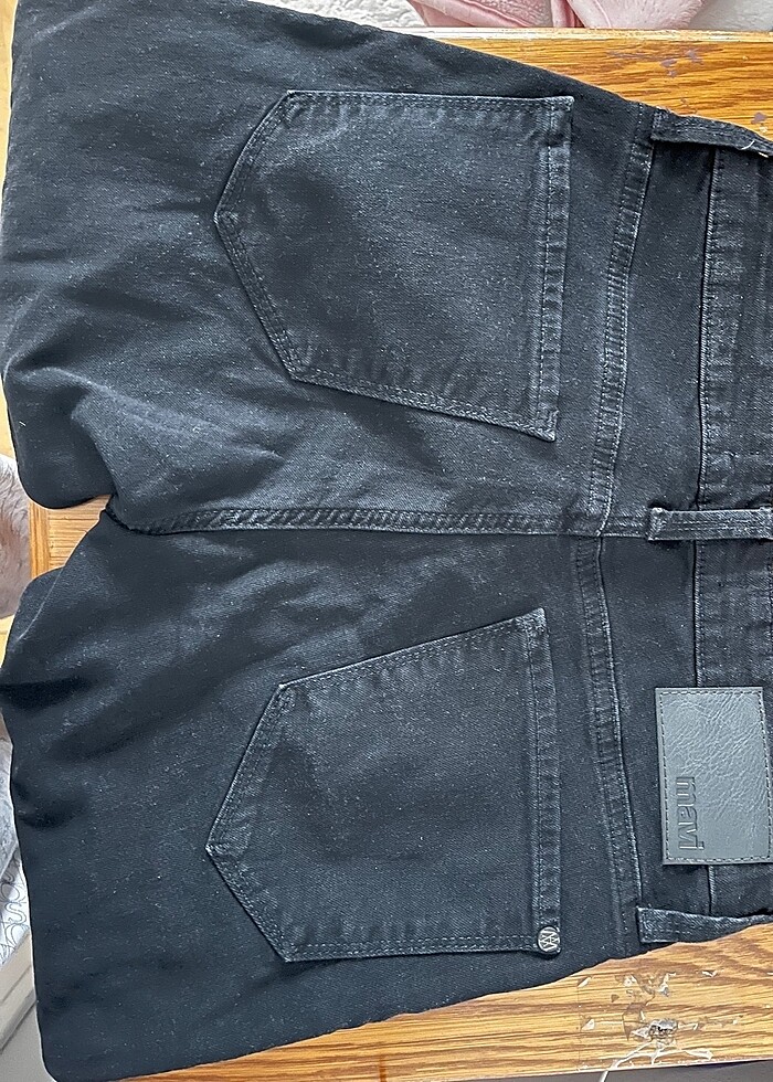 Mavi jean siyah - Görsel 2