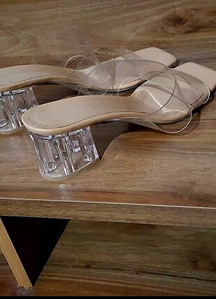 Zara Zara model bej taban şeffaf ayakkabı