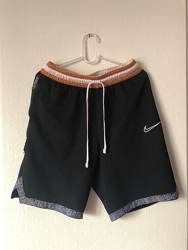 Nike DRI-FIT Şort