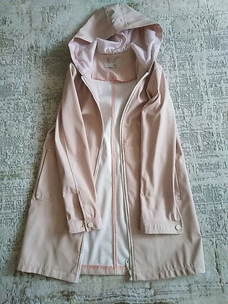 Pembe yağmurluk 
