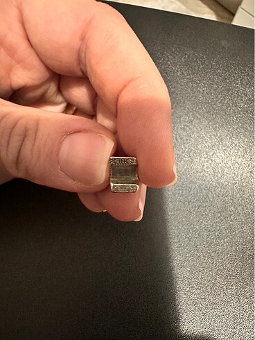 Beden Pandora charm