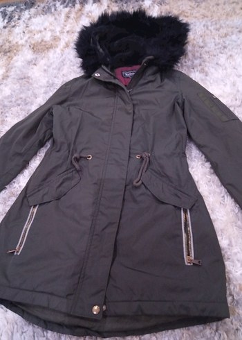 Kürk Detaylı Uzun Kadın Kışlık Mont - Görsel 3