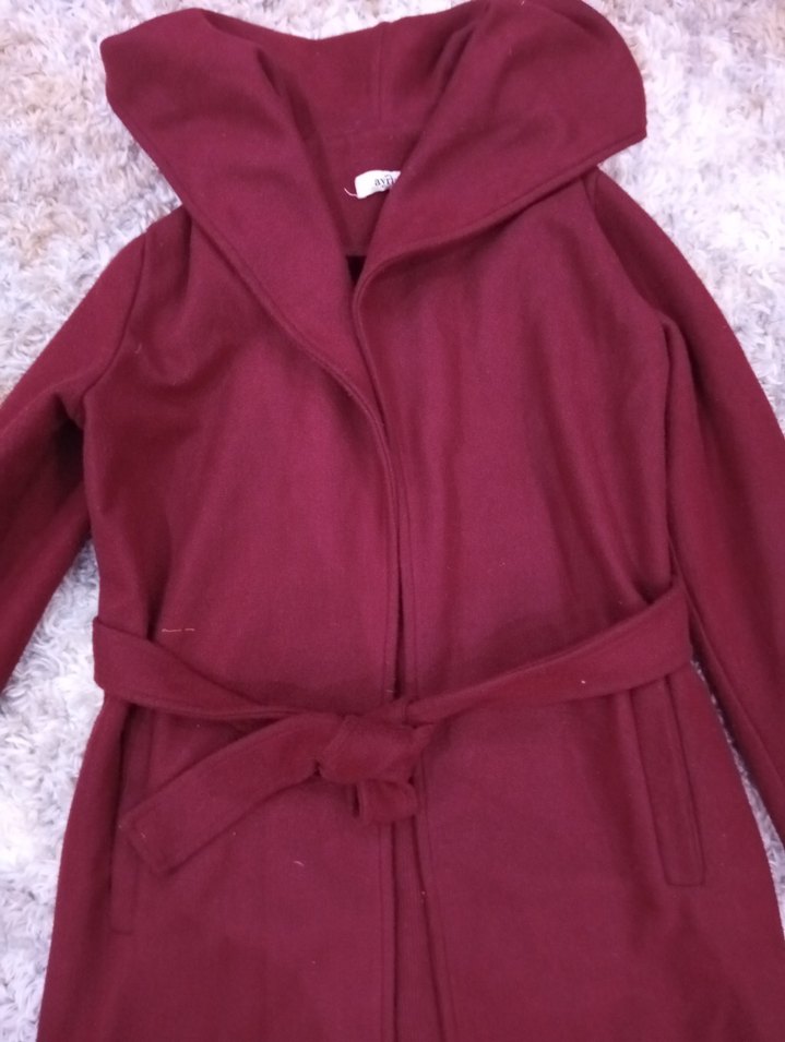 Kapüşonlu Bordo Kaban - Görsel 2