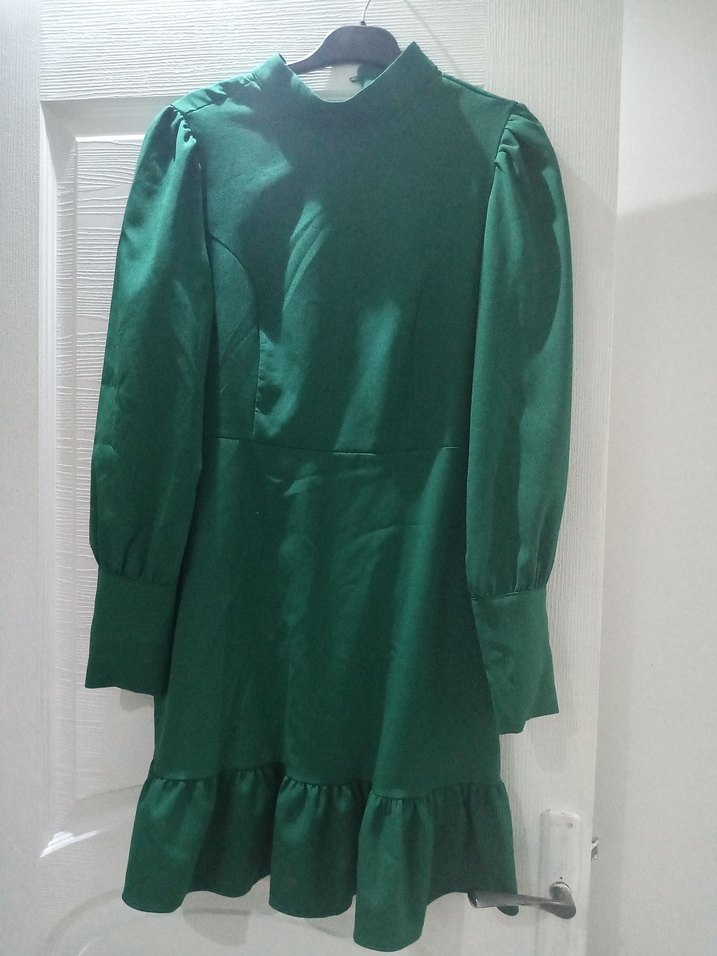 Parlak Yeşil Midi Elbise, Fırfırlı, Uzun Kollu - Görsel 2