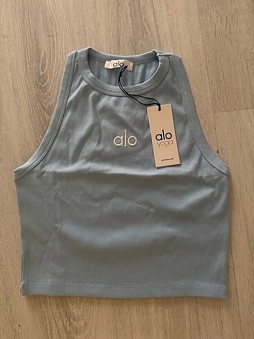 Alo yoga atlet