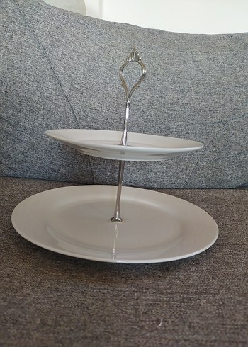 İki Katlı Beyaz Porselen Sunum Tabağı - Görsel 5
