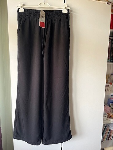 LC Waikiki Geniş paça pantolon
